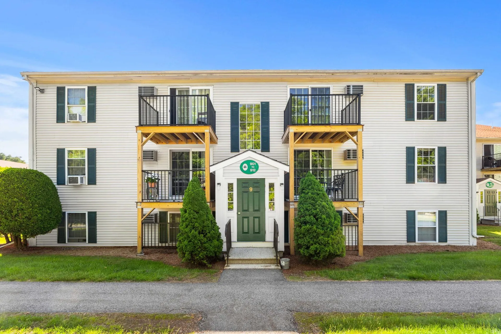 910 White Cedar Boulevard Portsmouth NH 03801