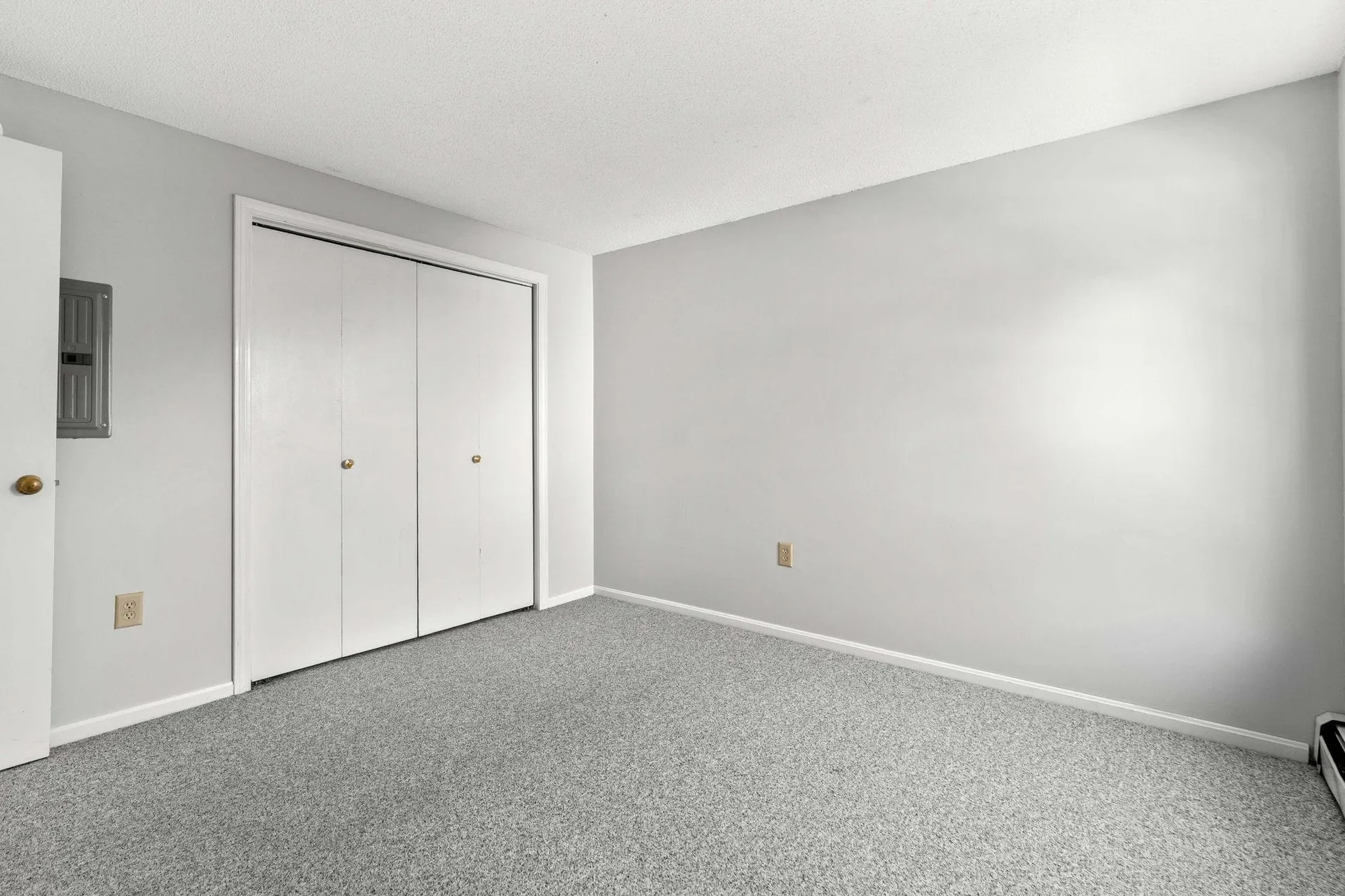 910 White Cedar Boulevard Portsmouth NH 03801