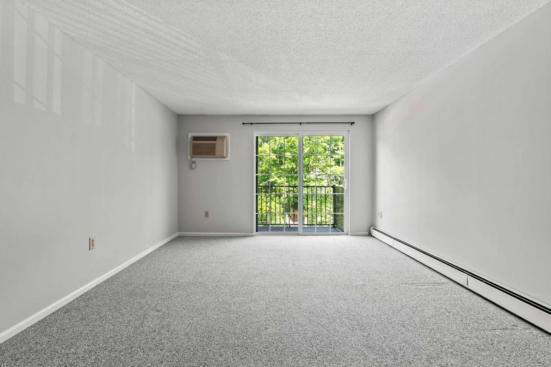 910 White Cedar Boulevard Portsmouth NH 03801
