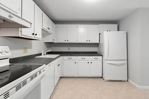 910 White Cedar Boulevard Portsmouth NH 03801