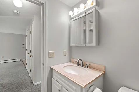 910 White Cedar Boulevard Portsmouth NH 03801