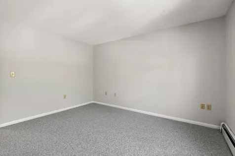 910 White Cedar Boulevard Portsmouth NH 03801