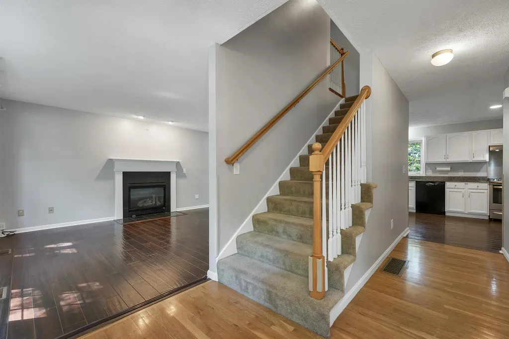 5 Boylston Avenue Nashua NH 03064