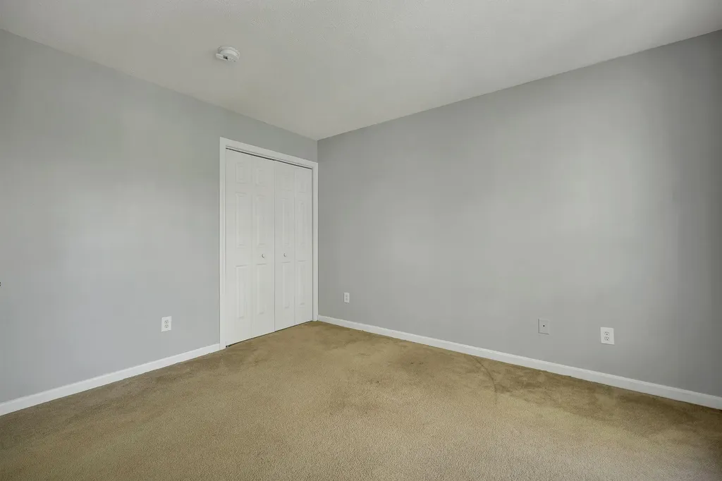 5 Boylston Avenue Nashua NH 03064
