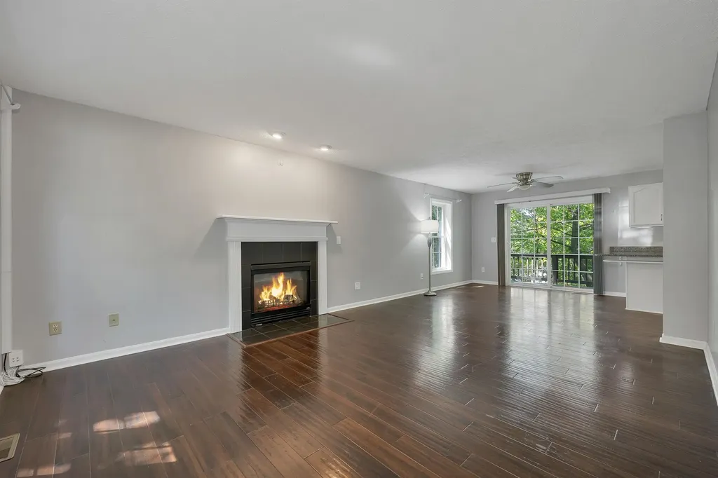 5 Boylston Avenue Nashua NH 03064