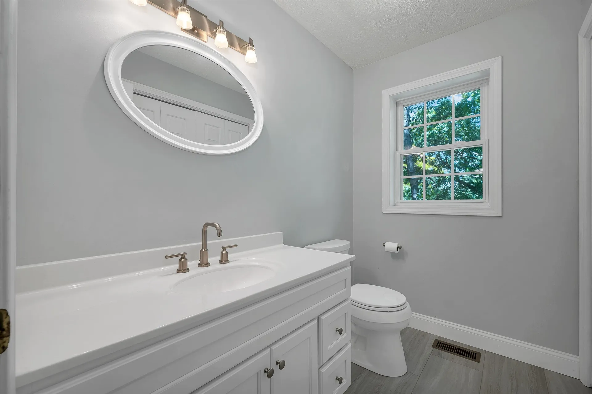 5 Boylston Avenue Nashua NH 03064