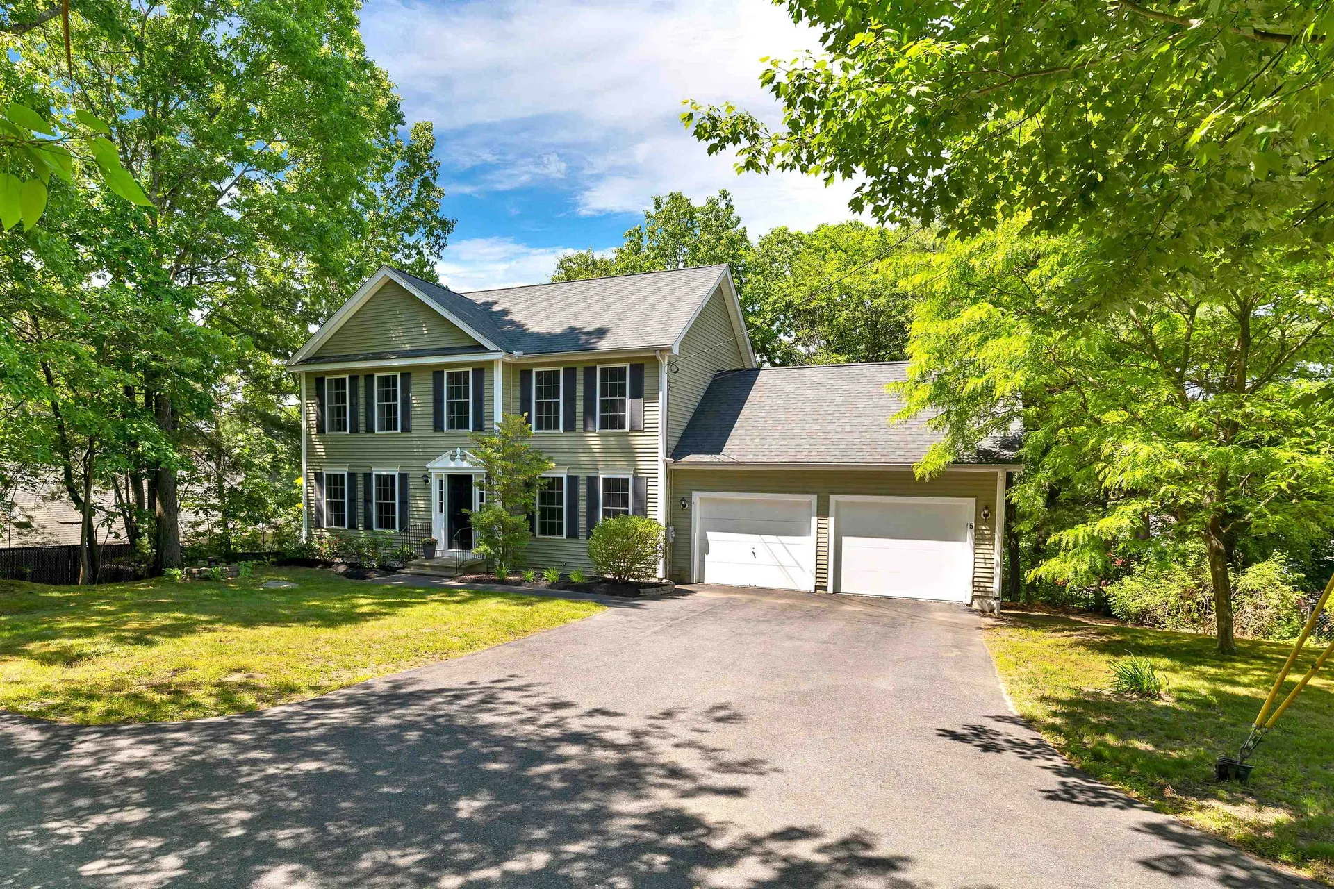 5 Boylston Avenue Nashua NH 03064