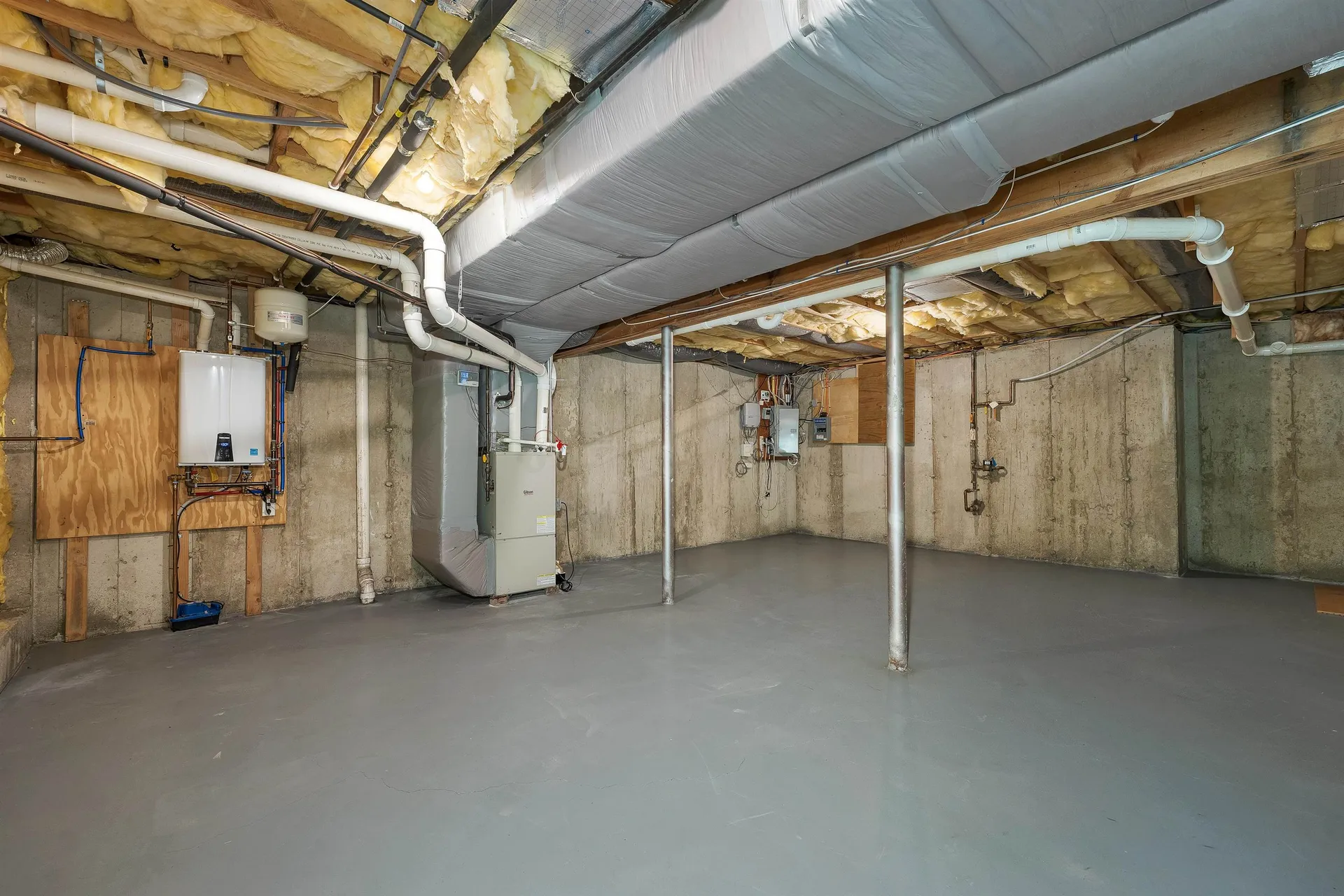5 Boylston Avenue Nashua NH 03064