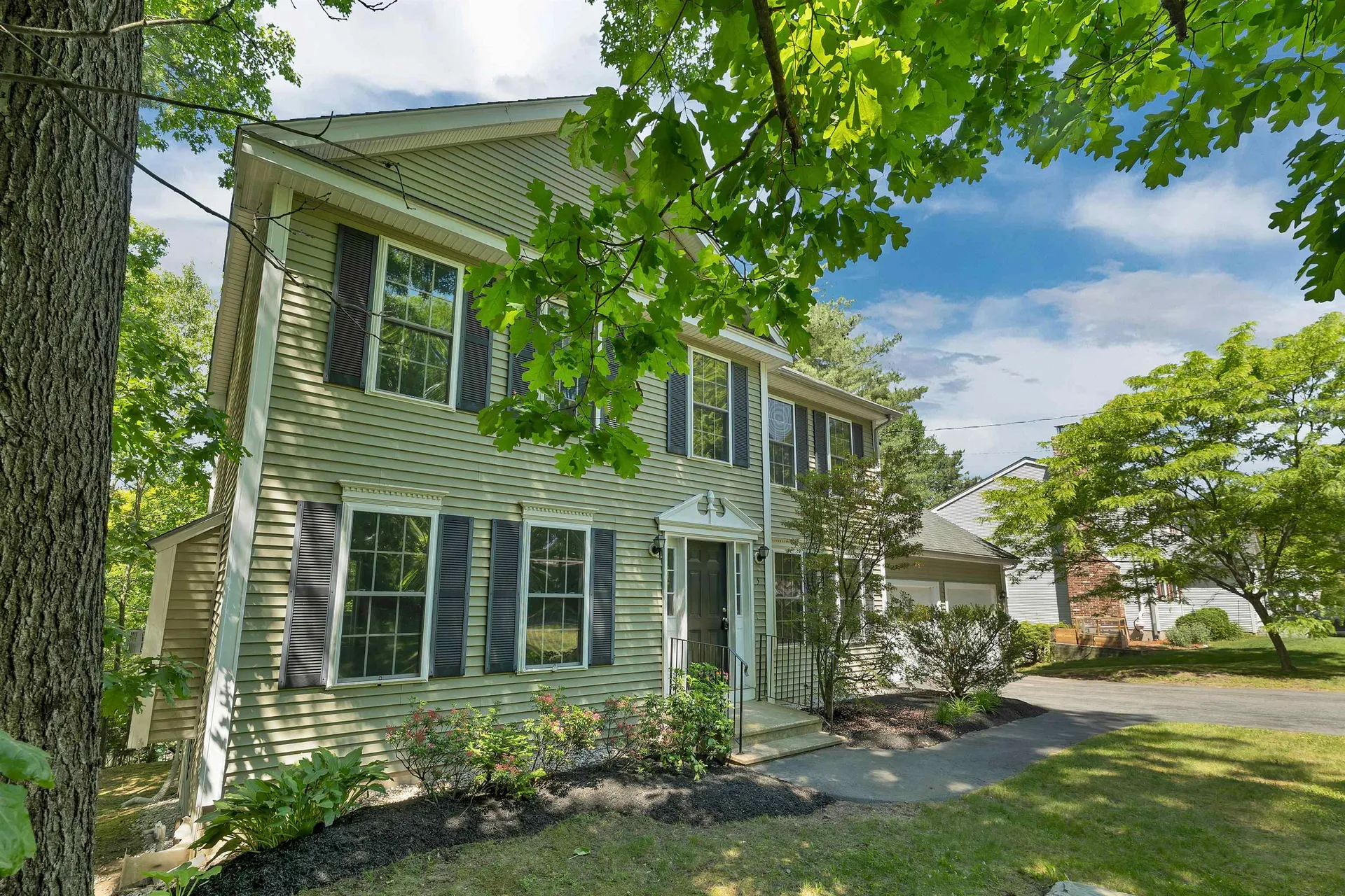 5 Boylston Avenue Nashua NH 03064