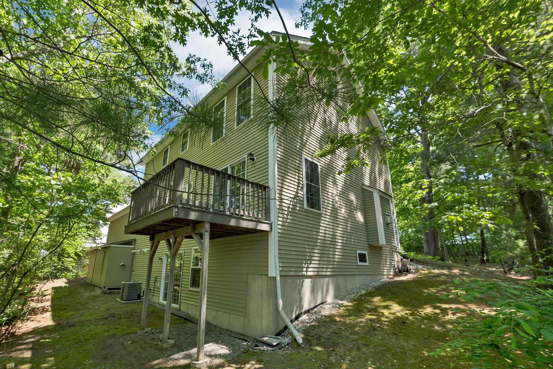 5 Boylston Avenue Nashua NH 03064
