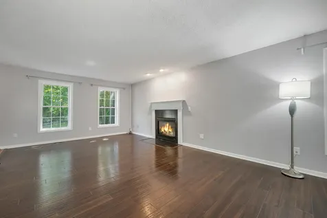 5 Boylston Avenue Nashua NH 03064
