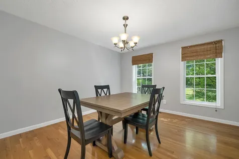 5 Boylston Avenue Nashua NH 03064