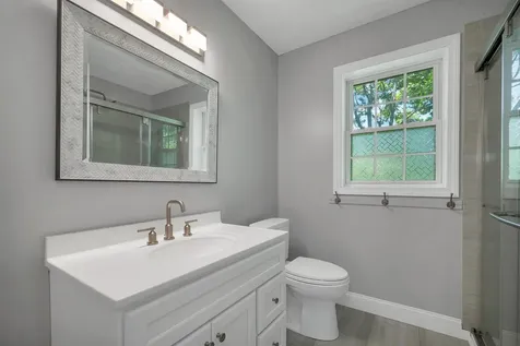 5 Boylston Avenue Nashua NH 03064