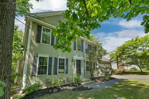5 Boylston Avenue Nashua NH 03064