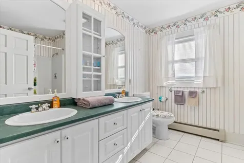 14 Sunset Drive Waterbury VT 05677