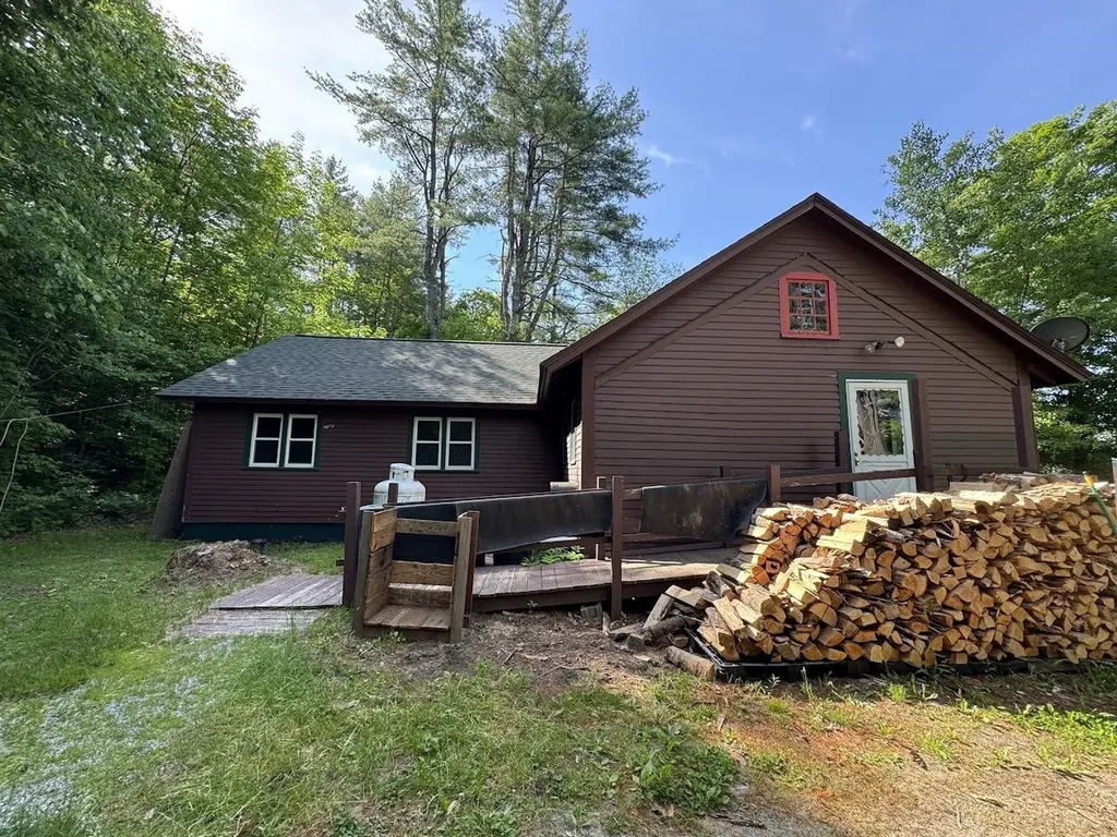 1003 East Washington Road Hillsborough NH 03244