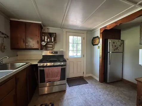 1003 East Washington Road Hillsborough NH 03244