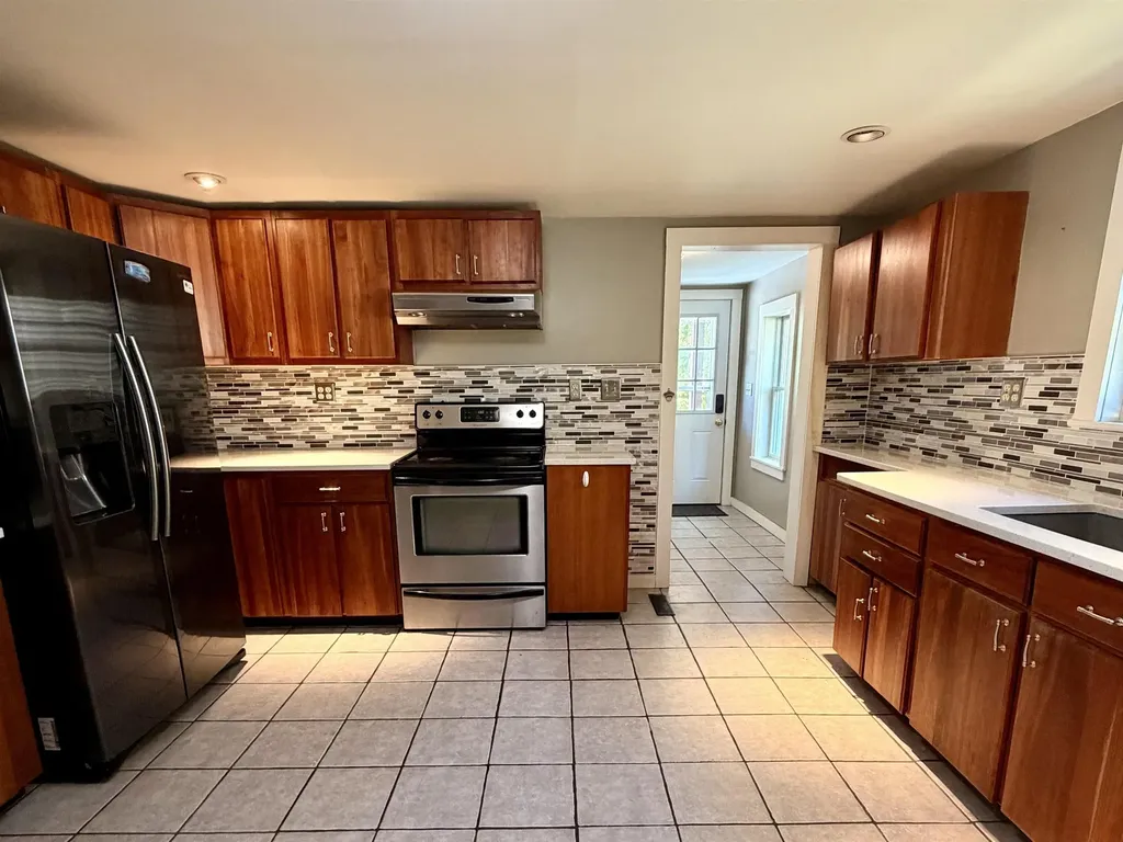 60 Church Street Lebanon NH 03766