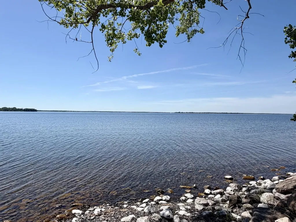 3953 West Shore Road Alburgh VT 05440-5609