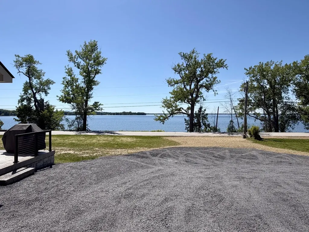 3953 West Shore Road Alburgh VT 05440-5609