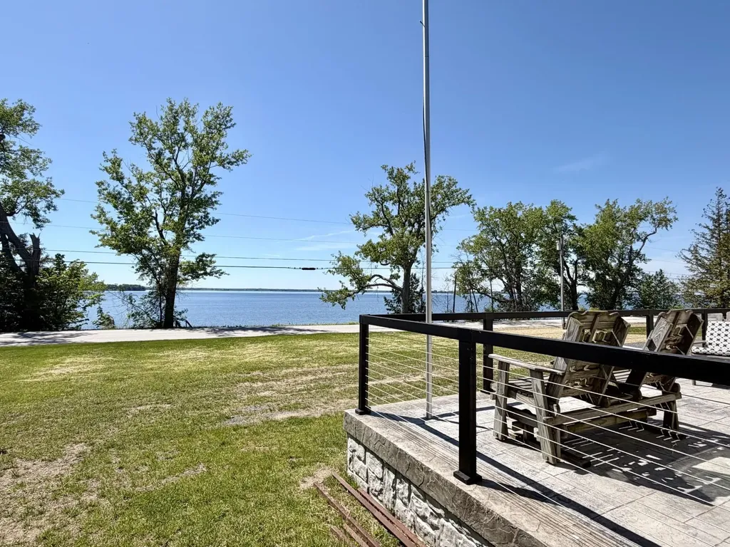 3953 West Shore Road Alburgh VT 05440-5609