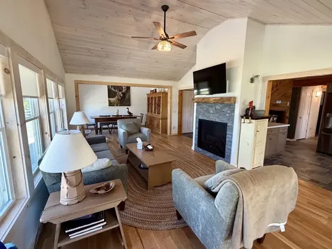 3953 West Shore Road Alburgh VT 05440-5609