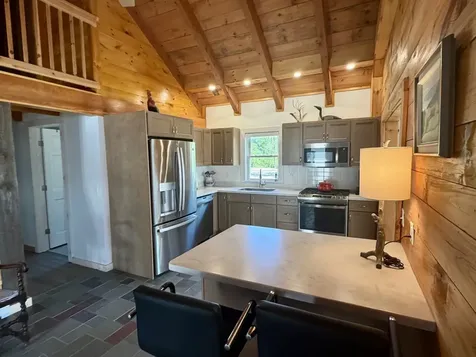 3953 West Shore Road Alburgh VT 05440-5609