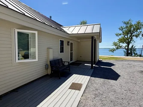 3953 West Shore Road Alburgh VT 05440-5609