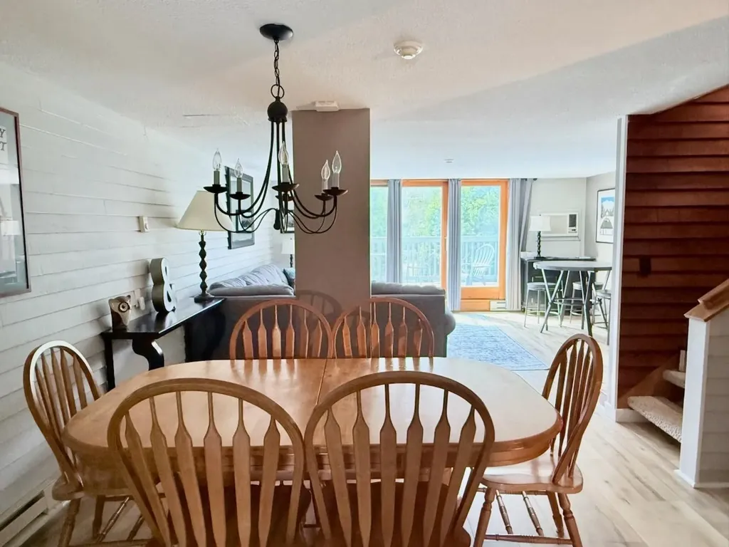 35 Mountain View Drive Cambridge VT 05464