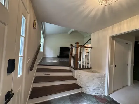 379 Pinehurst Drive Shelburne VT 05482