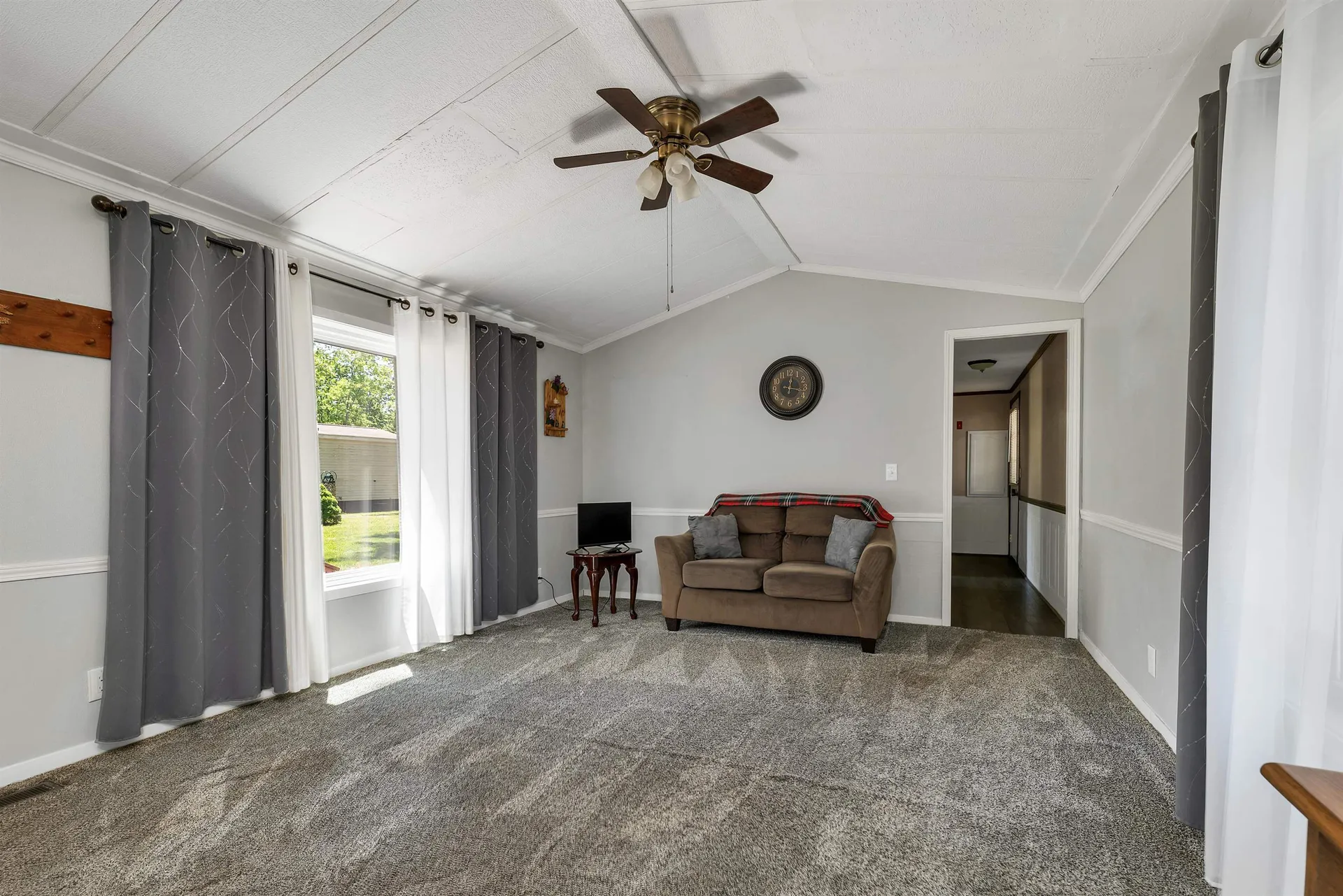 8 N. Cranberry Lane Rochester NH 03867