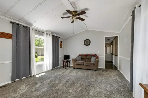 8 N. Cranberry Lane Rochester NH 03867