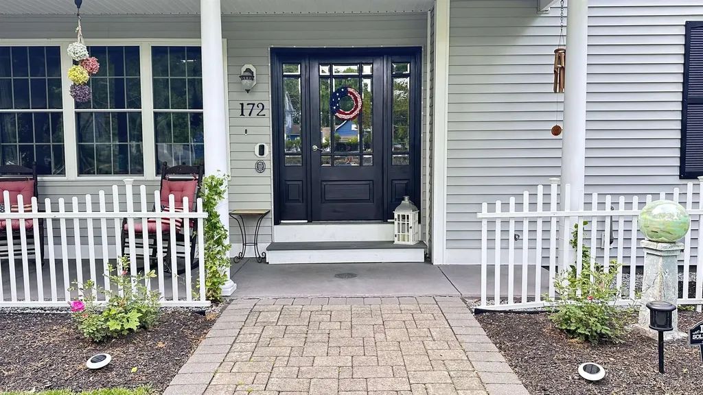 172 Arah Street Manchester NH 03104