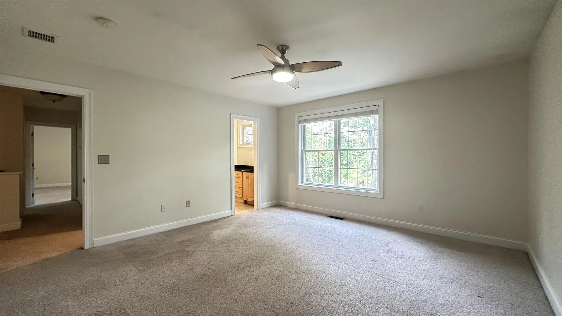 172 Arah Street Manchester NH 03104