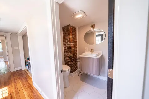 50A Linden Street Exeter NH 03087