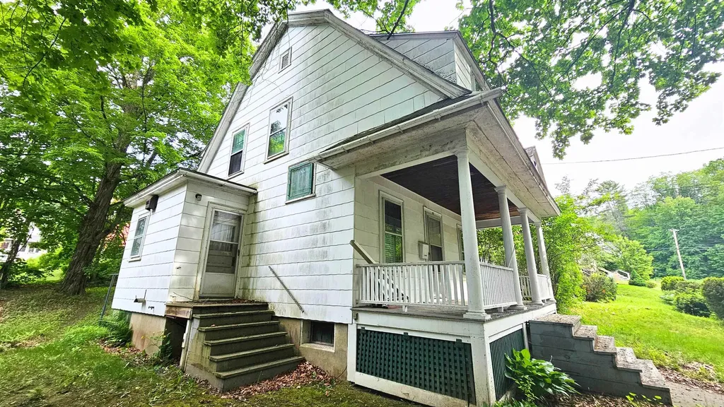 17 Clement Road Springfield VT 05156