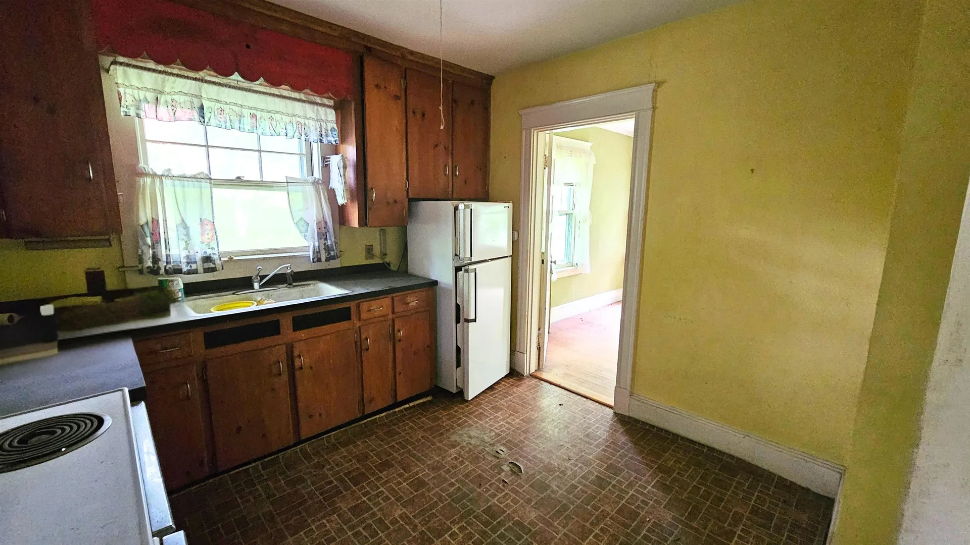 17 Clement Road Springfield VT 05156