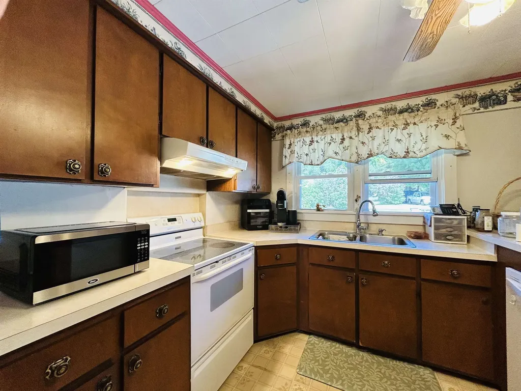 409 Christian Hill Road Canaan VT 05903