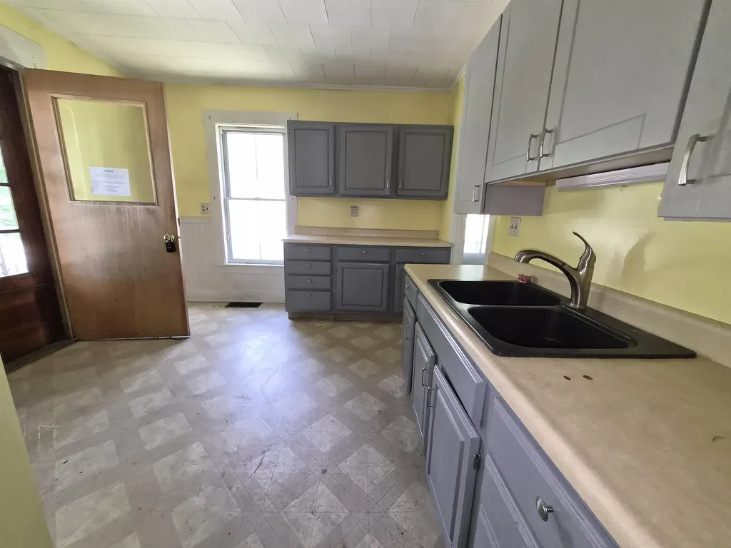 21 C Street Barre City VT 05641