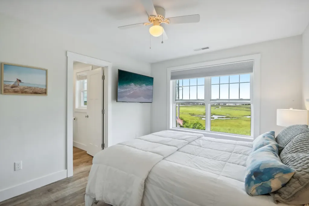 155 Island Path Hampton NH 03842