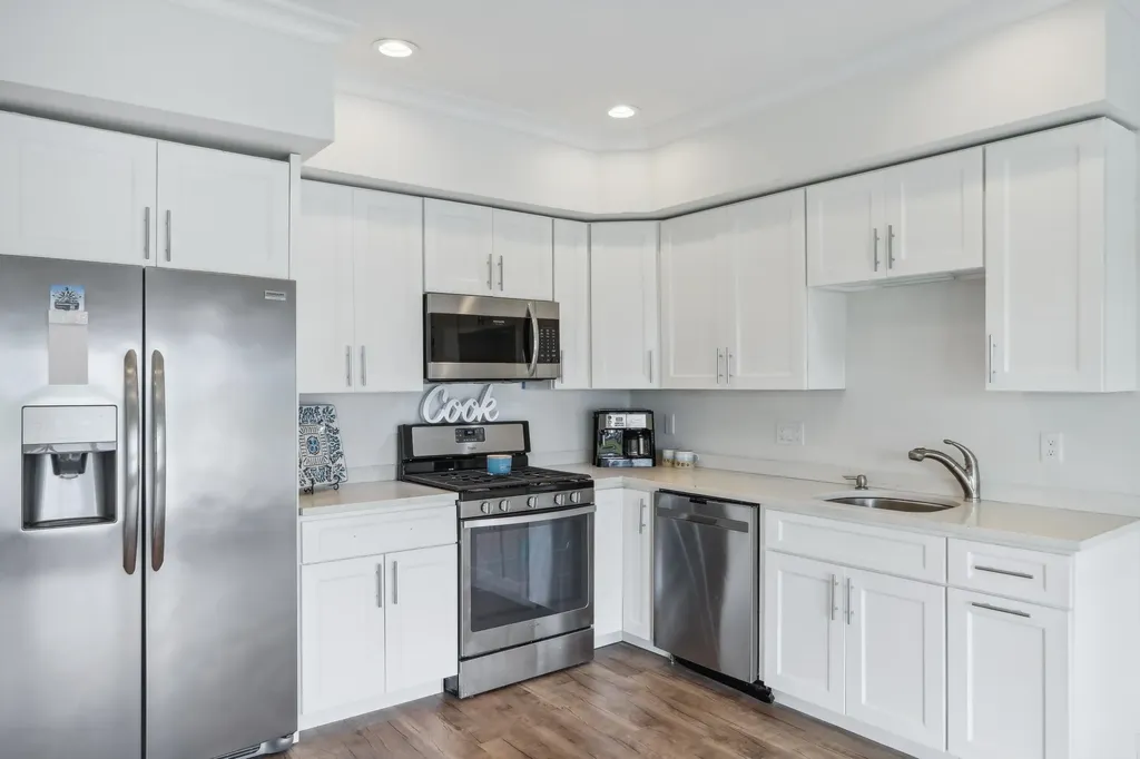 155 Island Path Hampton NH 03842