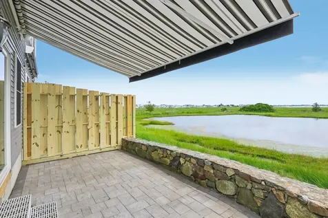155 Island Path Hampton NH 03842