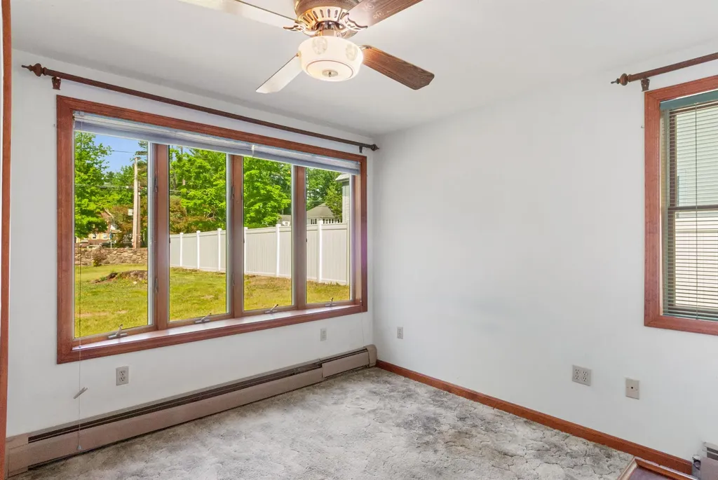 148 Charles Street Rochester NH 03867