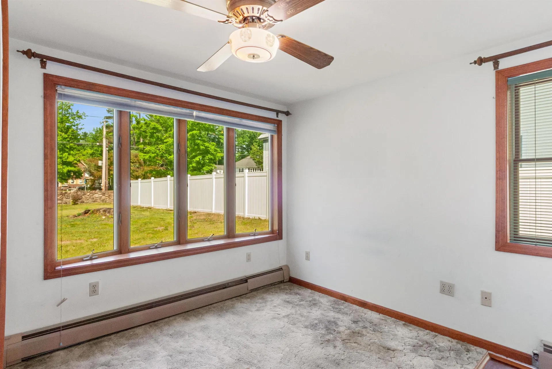 148 Charles Street Rochester NH 03867