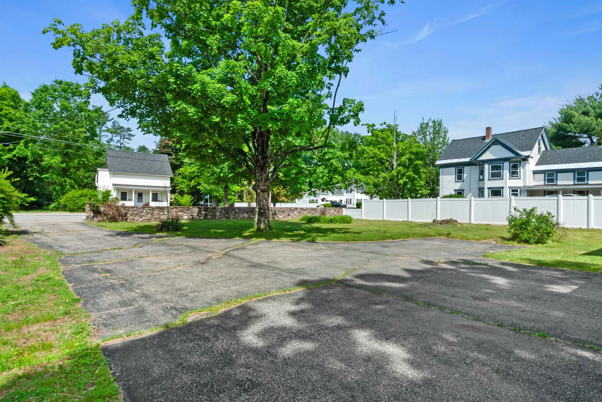 148 Charles Street Rochester NH 03867