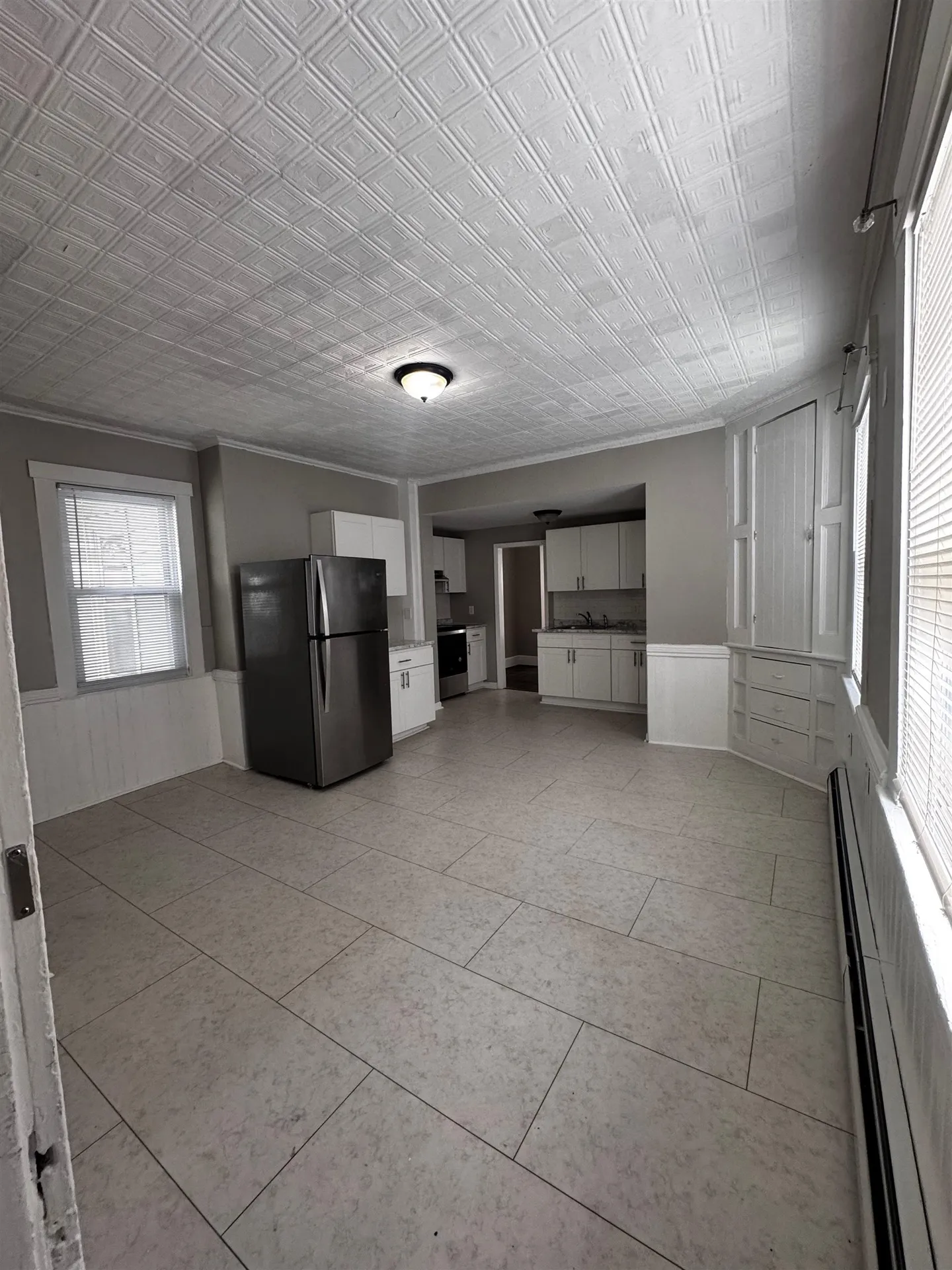 286 Lake Avenue Manchester NH 03103
