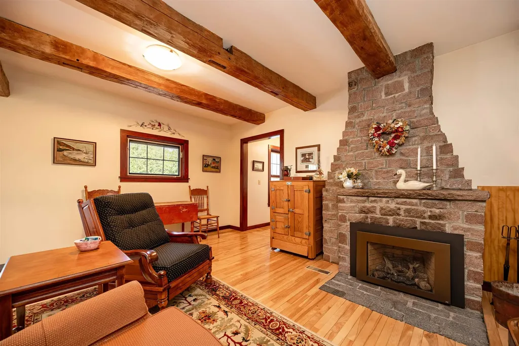 3911 Thaddeus Stevens Road Danville VT 05828
