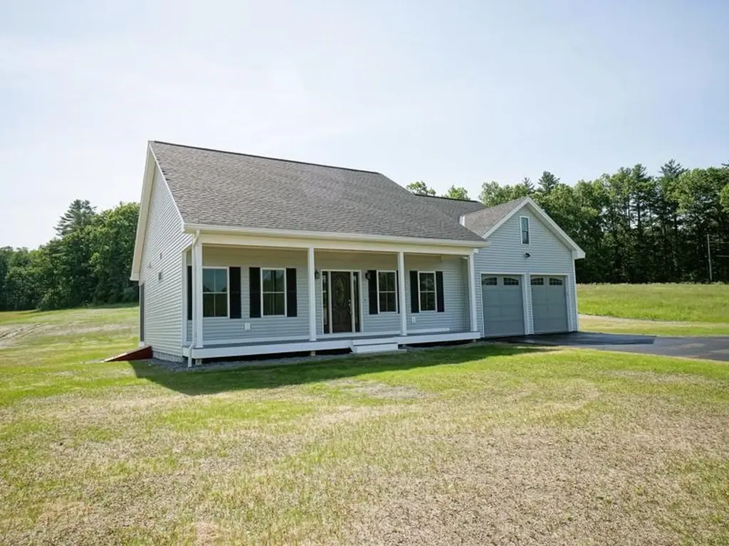 39 Saints Way Charlestown NH 03603