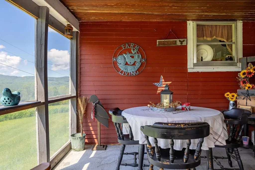 487 Nelson Hill Road Sheffield VT 05866-0165