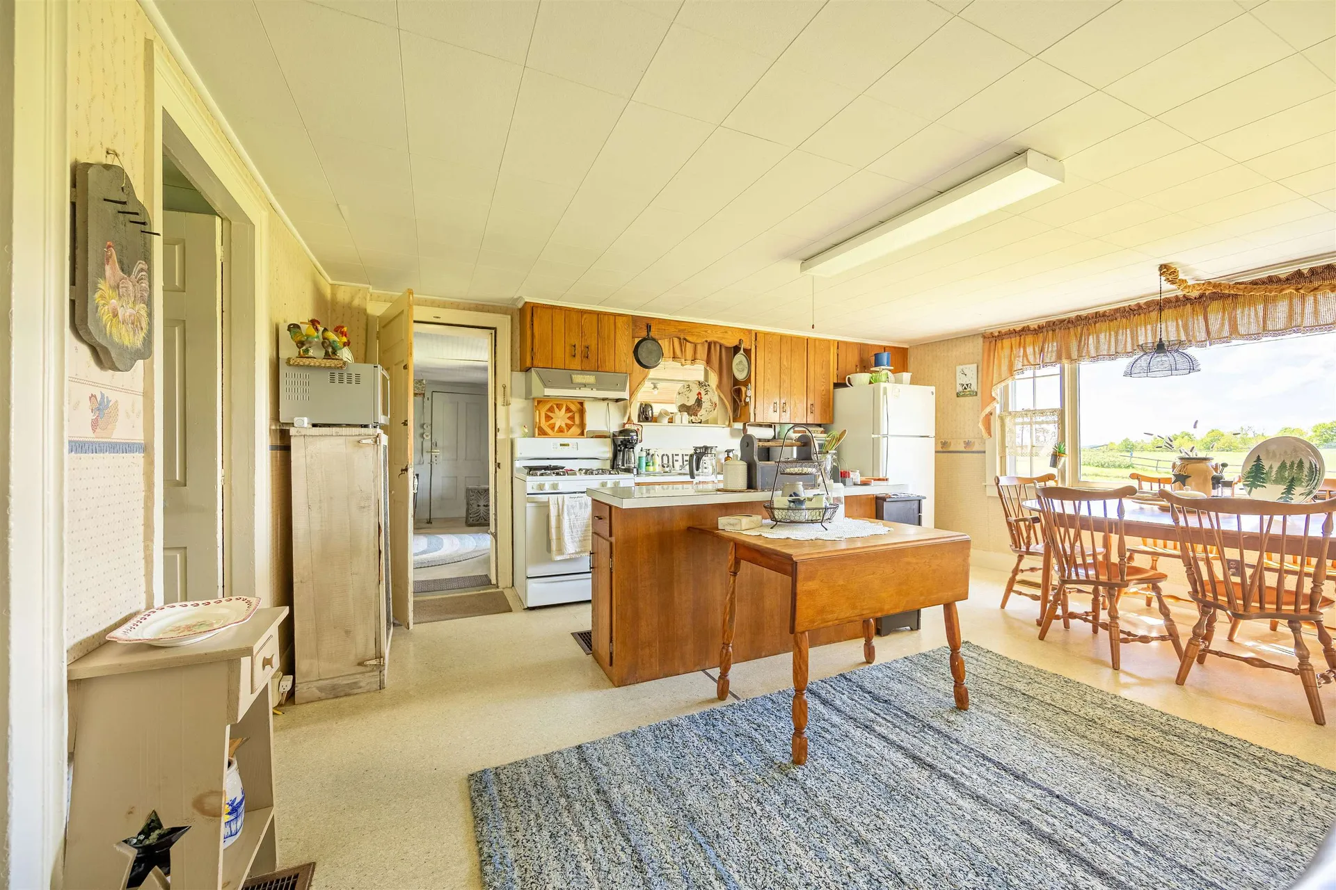 487 Nelson Hill Road Sheffield VT 05866-0165